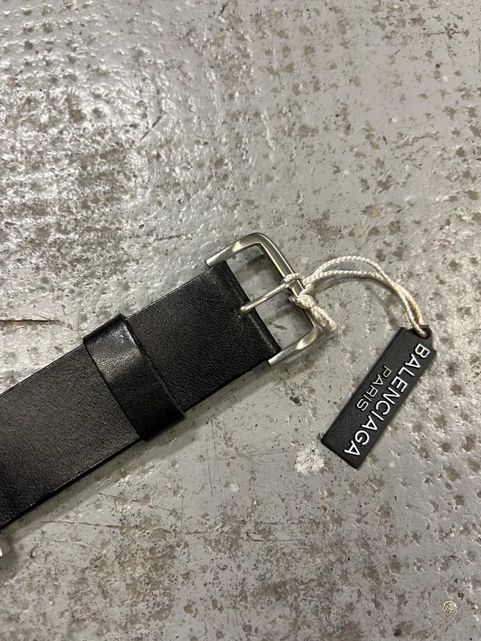 Balenciaga Paris Black Leather Minimalist Watch (OS) FAqvoxg 6