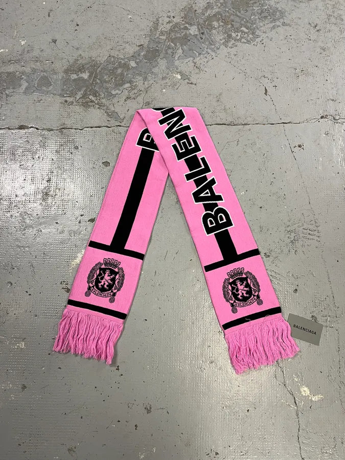 Balenciaga Wool Soccer Pink Scarf SAiwauV 0