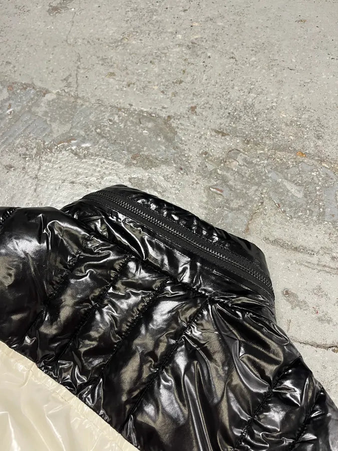 Balmain Black Red & White Mulicolor Puffer Jacket MfUMFal 8