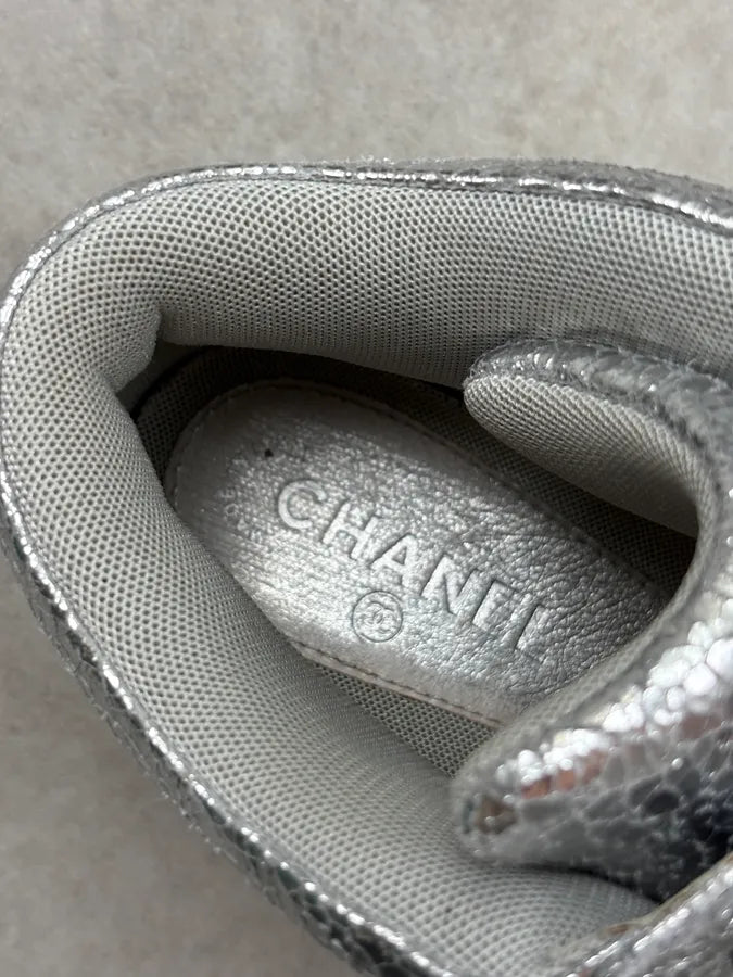 Chanel Silver Grey Runners Sneakers LzqagVn 8