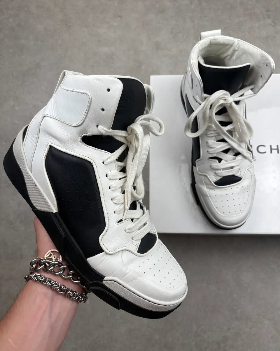 Givenchy Tyson Black & White High Top Sneakers xaTZfnh 0
