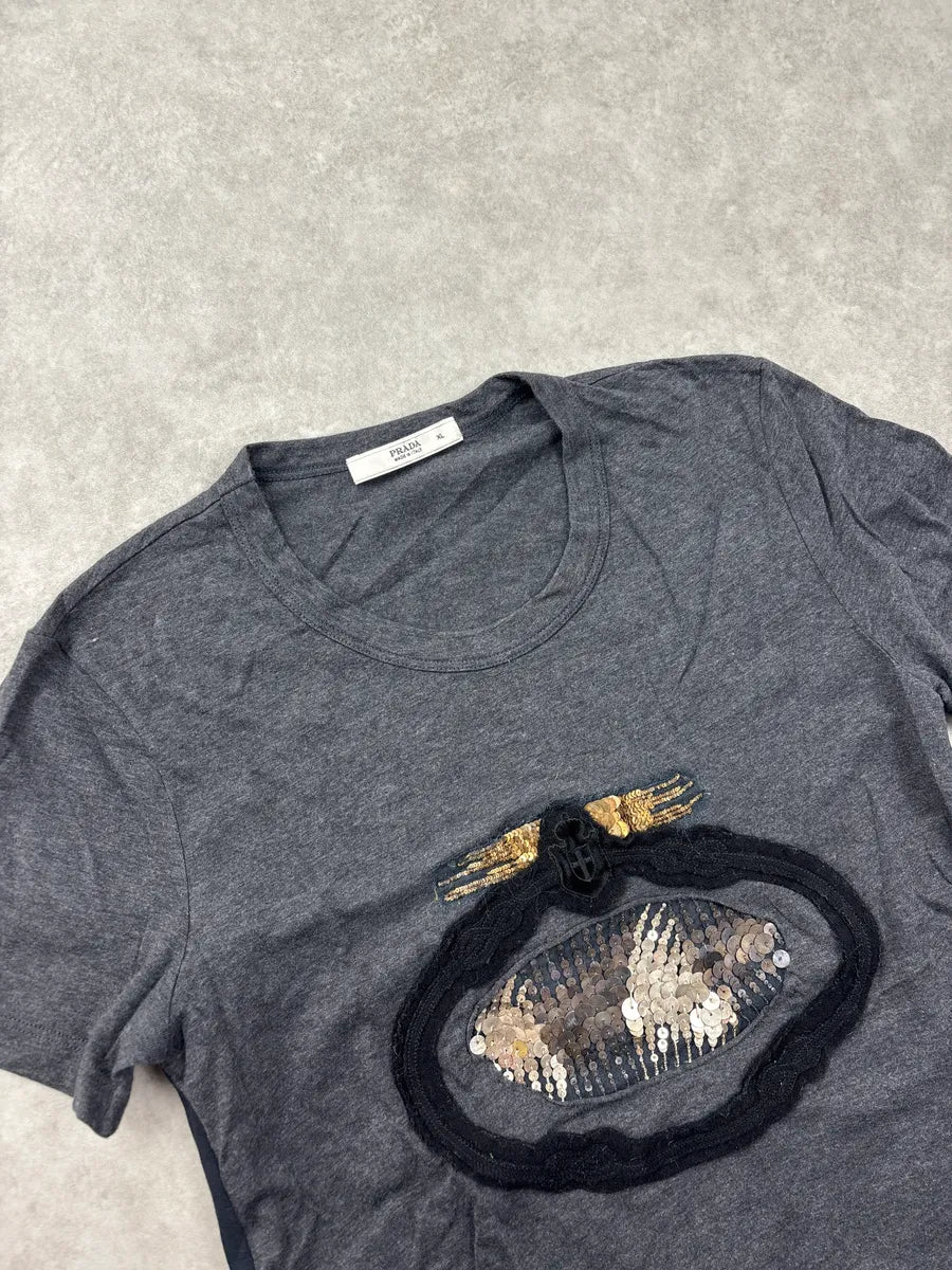 2010s Prada Grey Sequin Crest Embellished T-Shirt blcjfLJW 2