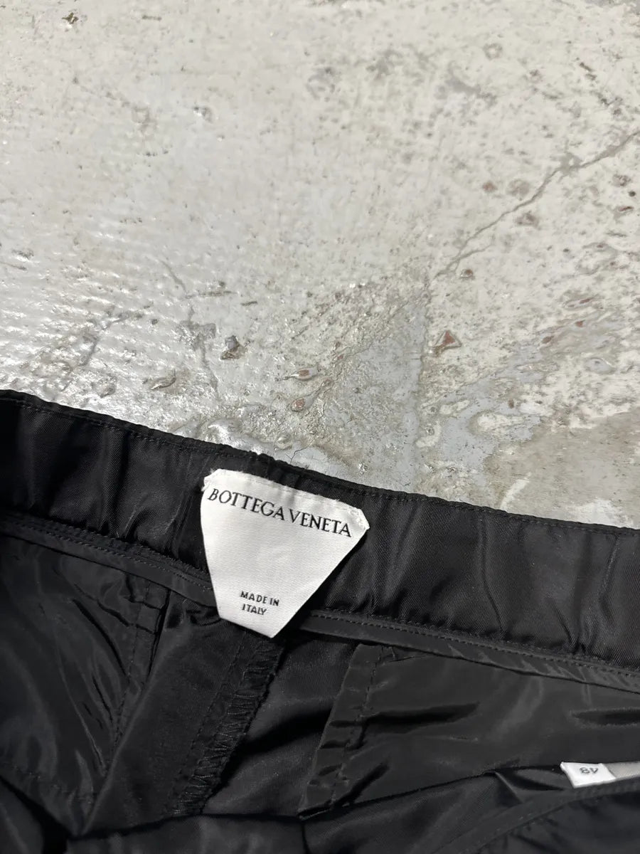 Bottega Veneta Black Nylon Multi Zips Cargo Shorts gyEzexE 11