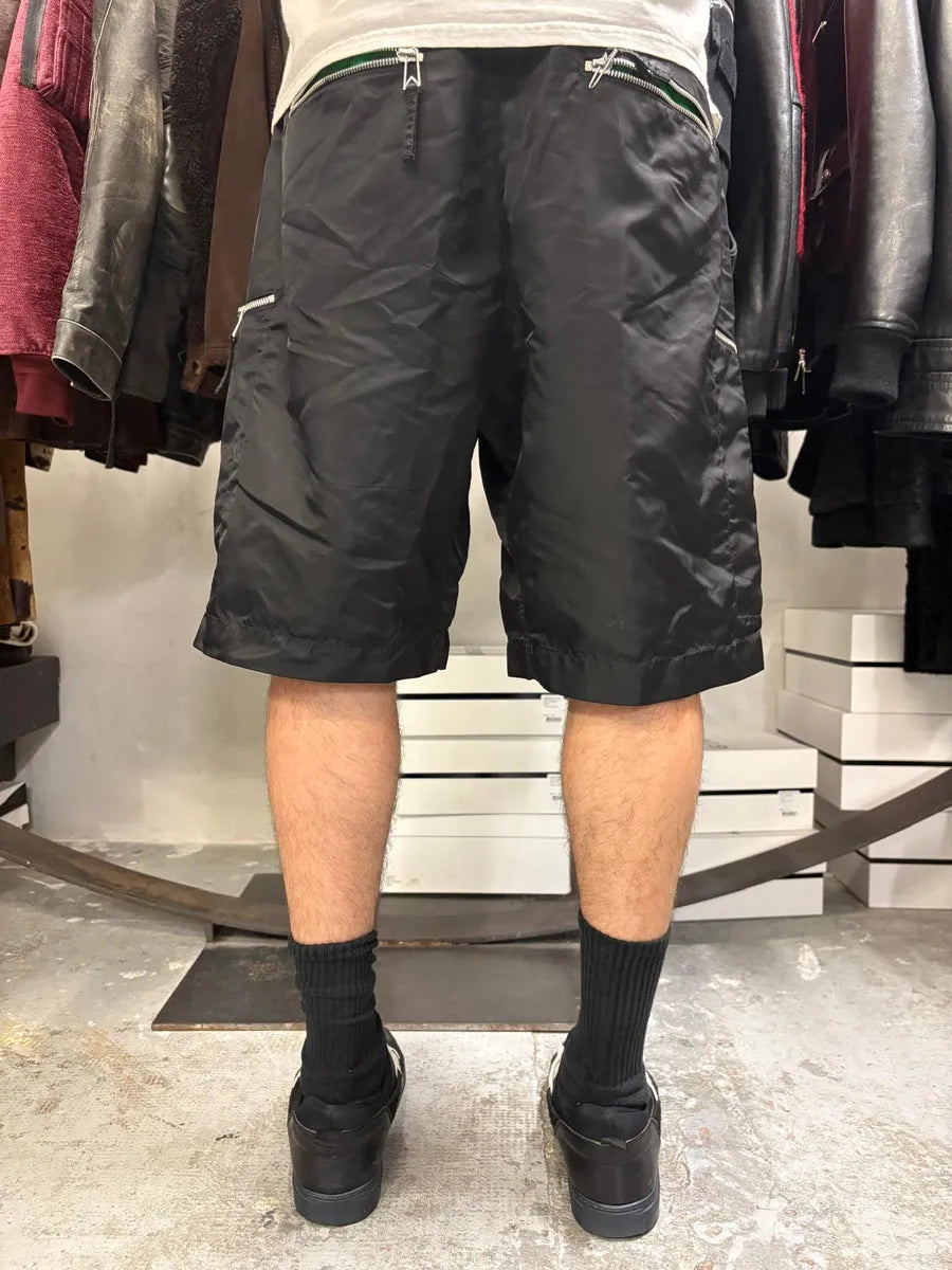 Bottega Veneta Black Nylon Multi Zips Cargo Shorts gyEzexE 3