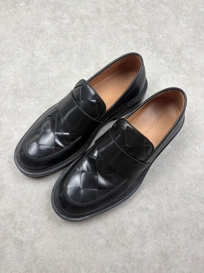 Bottega Veneta Black Woven Leather Loafers VJClksh 2