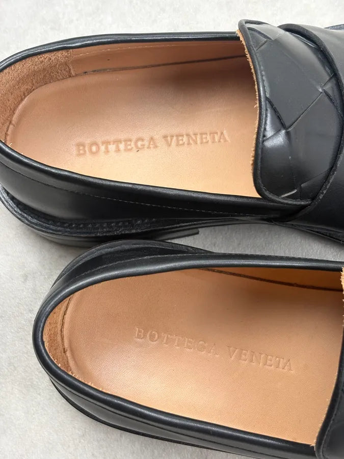 Bottega Veneta Black Woven Leather Loafers VJClksh 7