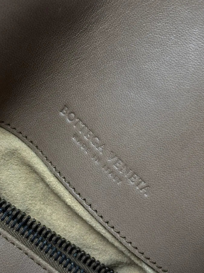 Bottega Veneta Brown Gradient Leather Intrecciato Woven Handle Bag uRvyXgm 14