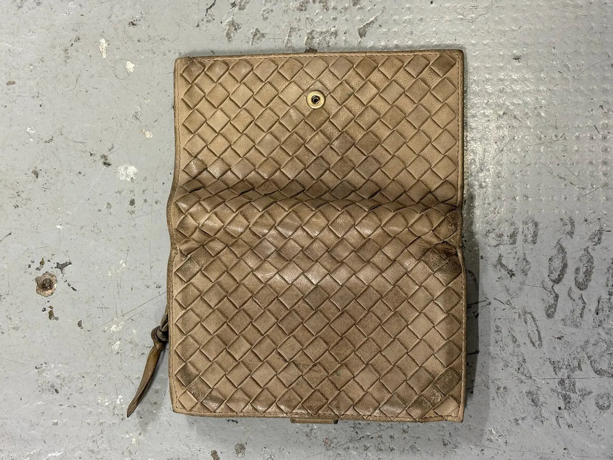 Bottega Veneta Intrecciato Beige Woven Leather Wallet doQppxy 4