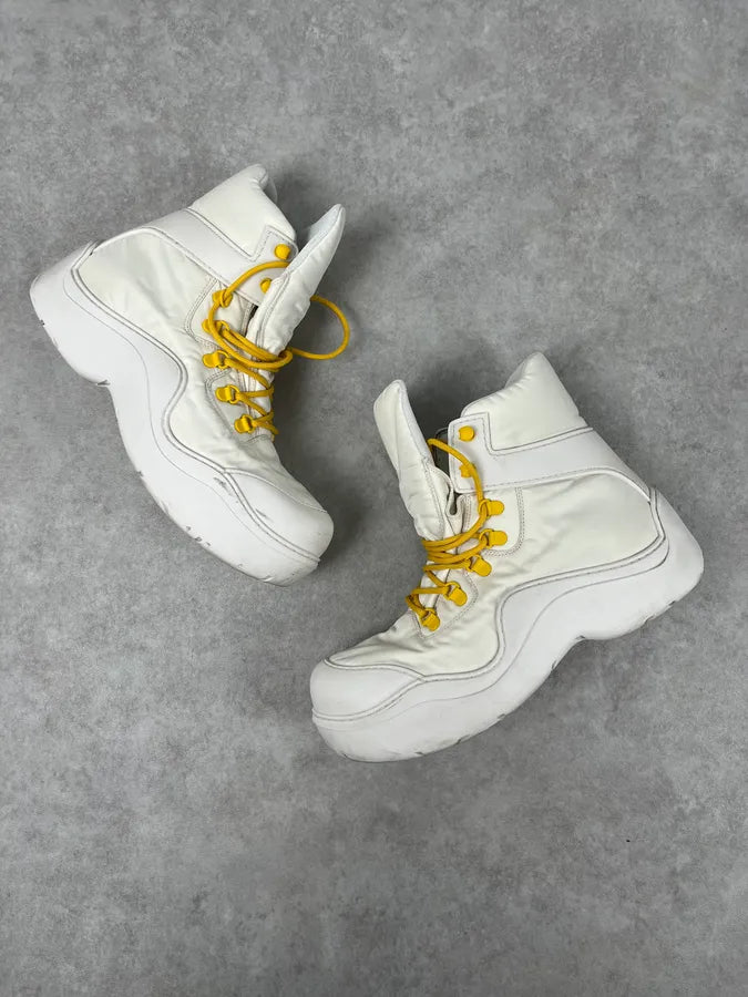 Bottega Veneta Puddle White Hybrid Boots rVmIuhV 4