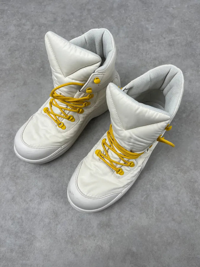 Bottega Veneta Puddle White Hybrid Boots rVmIuhV 3