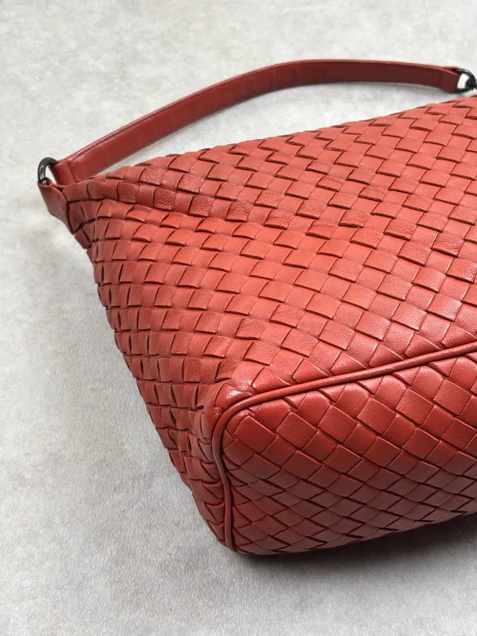 Bottega Veneta Red Intrecciato Woven Leather Handle Bag oIhXzKL 13