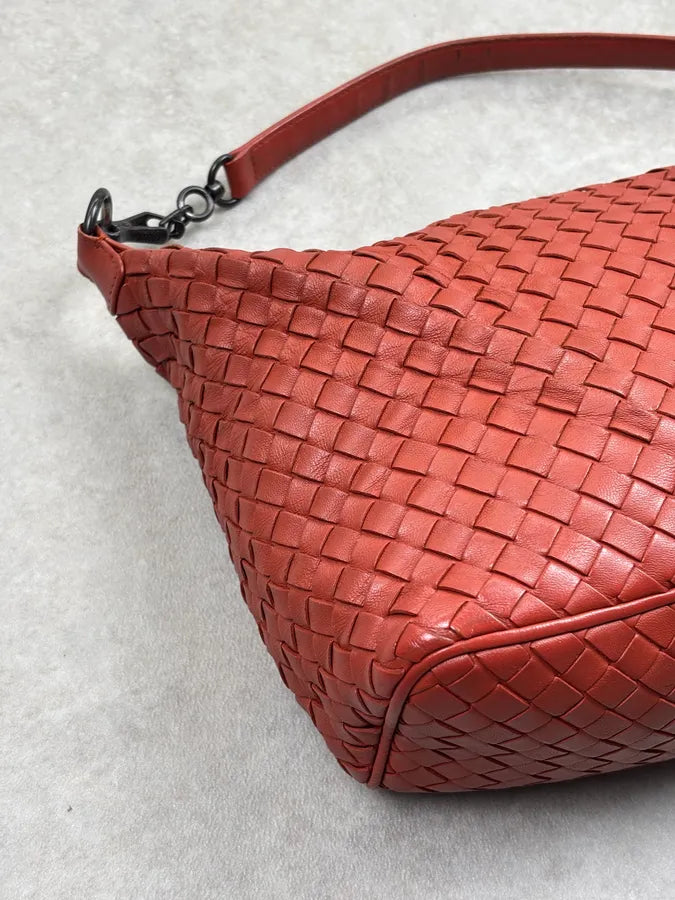 Bottega Veneta Red Intrecciato Woven Leather Handle Bag oIhXzKL 7