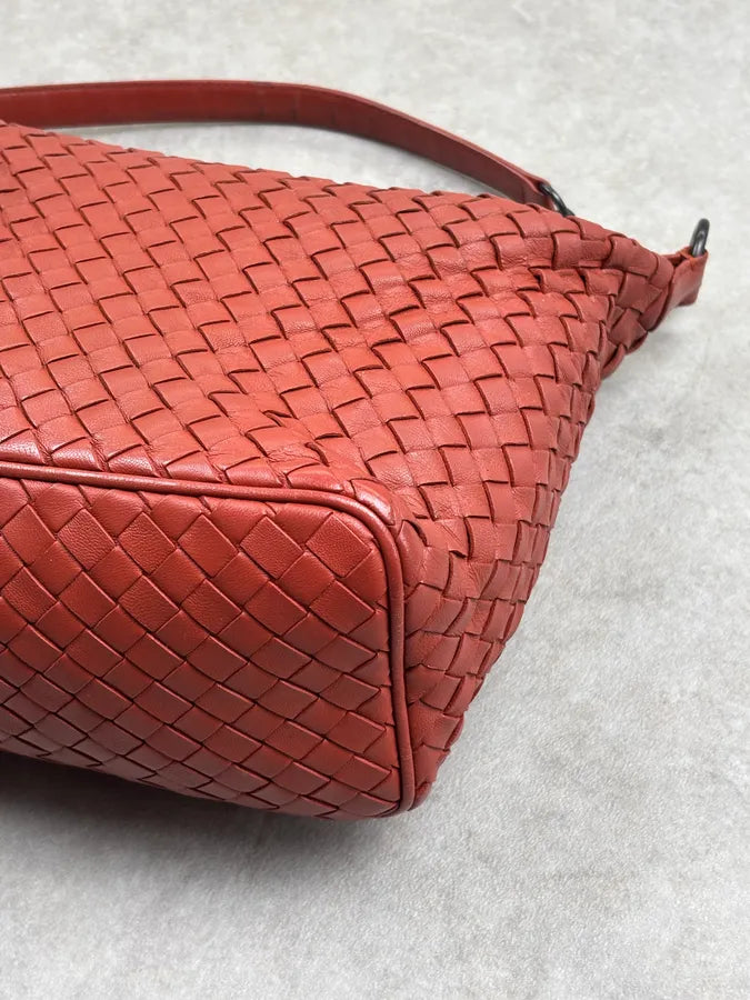 Bottega Veneta Red Intrecciato Woven Leather Handle Bag oIhXzKL 14