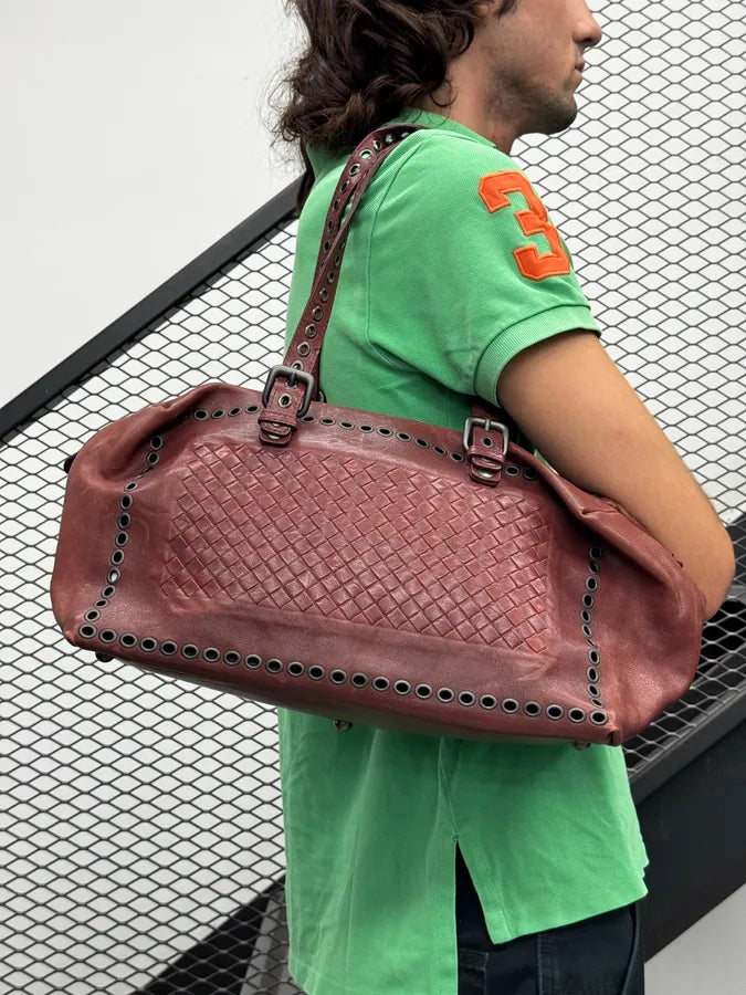 AW2006 Bottega Veneta Red Punching Studs Intrecciato Handle Bag OkNIYFE 1