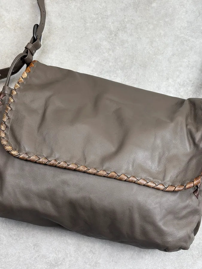 Bottega Veneta Taupe Leather Woven Messenger Bag sCbHCOm 4