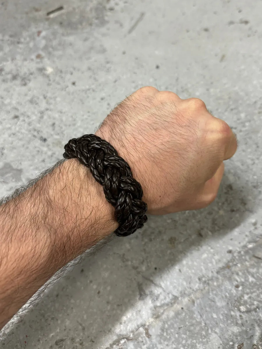 Bottega Veneta Woven Leather Dark Brown Bracelet fkaLsew 1