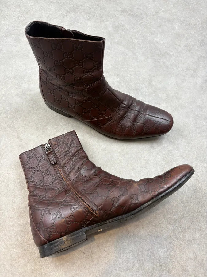 2000s Gucci Brown Monogram Eroded Leather Boots hFCESpG 4