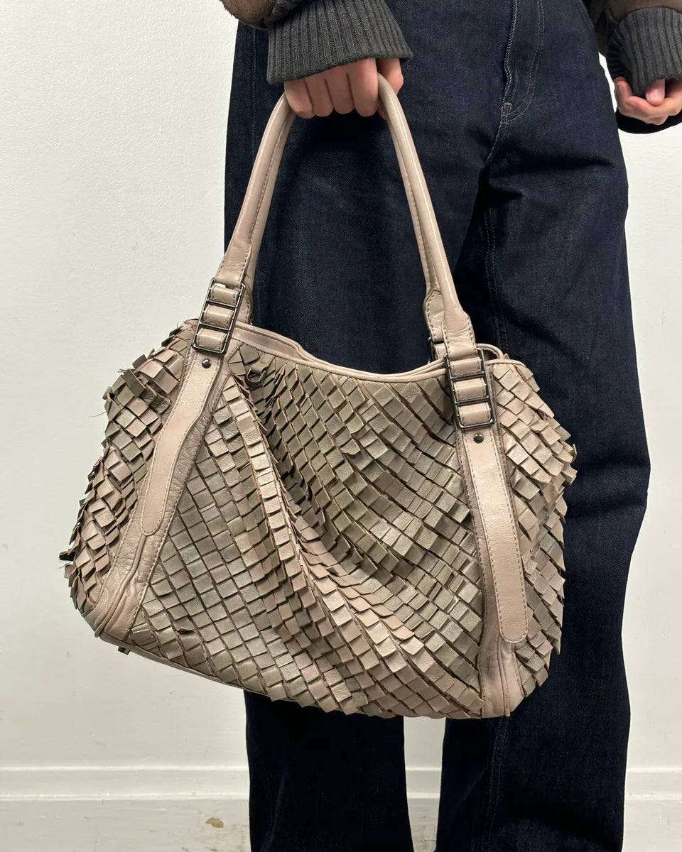 Burberry Grey Leather Textured Handle Bag  mSpdIOE 0