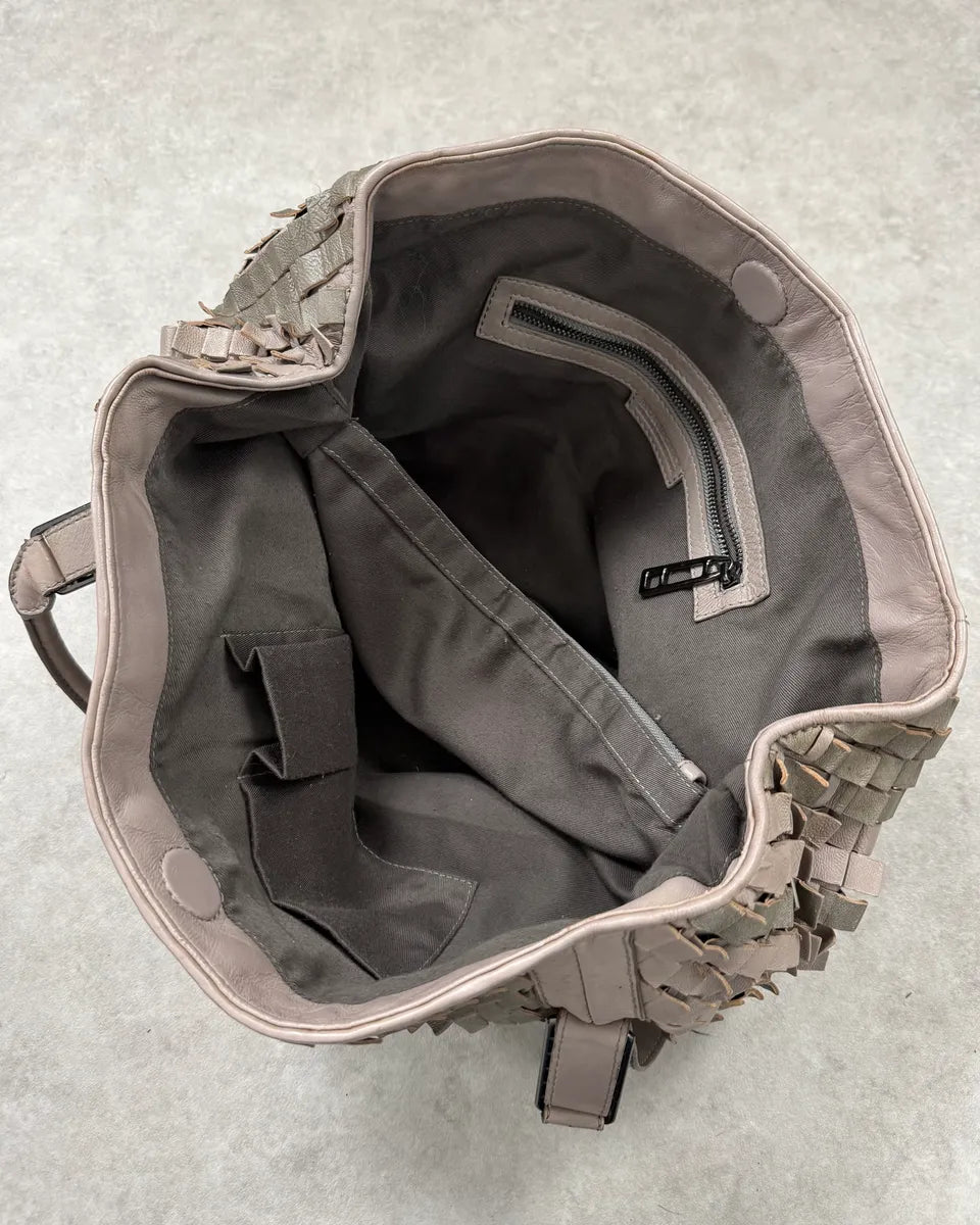 Burberry Grey Leather Textured Handle Bag  mSpdIOE 9