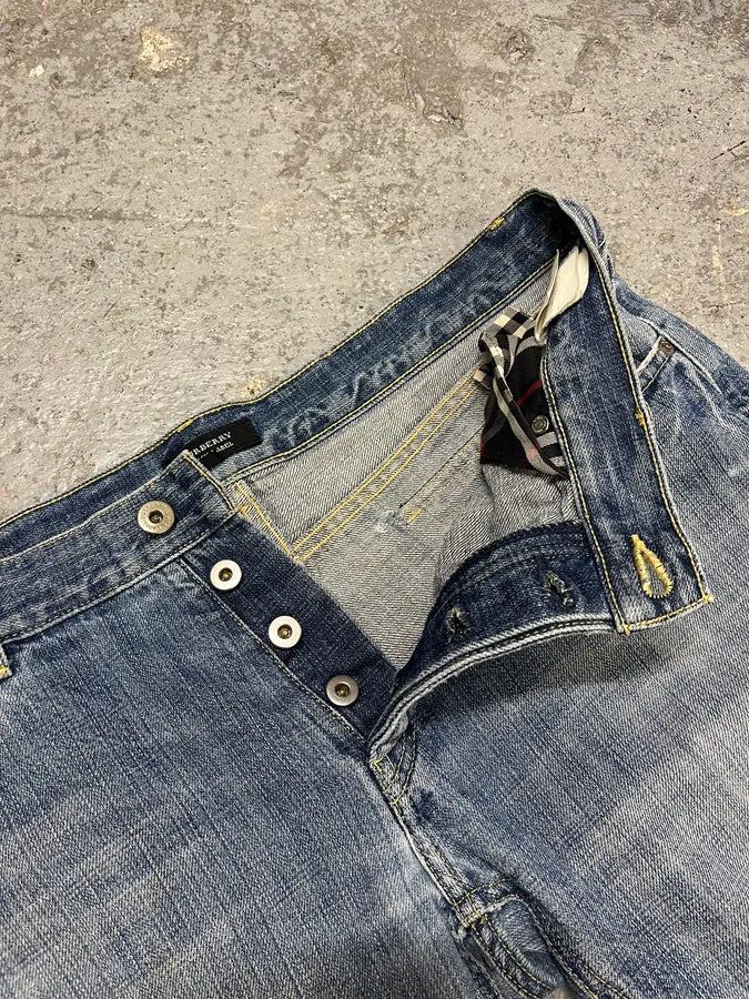 2000s Burberry Blue Faded Denim Jeans (L) aKjobHo 10