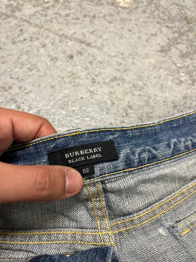 2000s Burberry Blue Faded Denim Jeans (L) aKjobHo 12