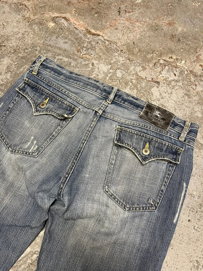 2000s Burberry Blue Faded Denim Jeans (L) aKjobHo 8