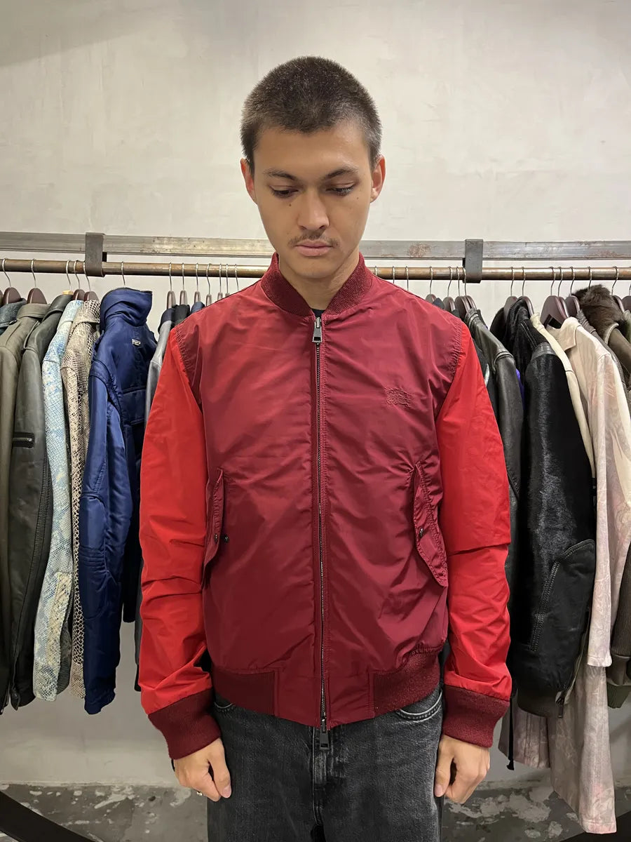 Burberry Two Tones Red Bordeaux Bomber Jacket IRTZbfc 1