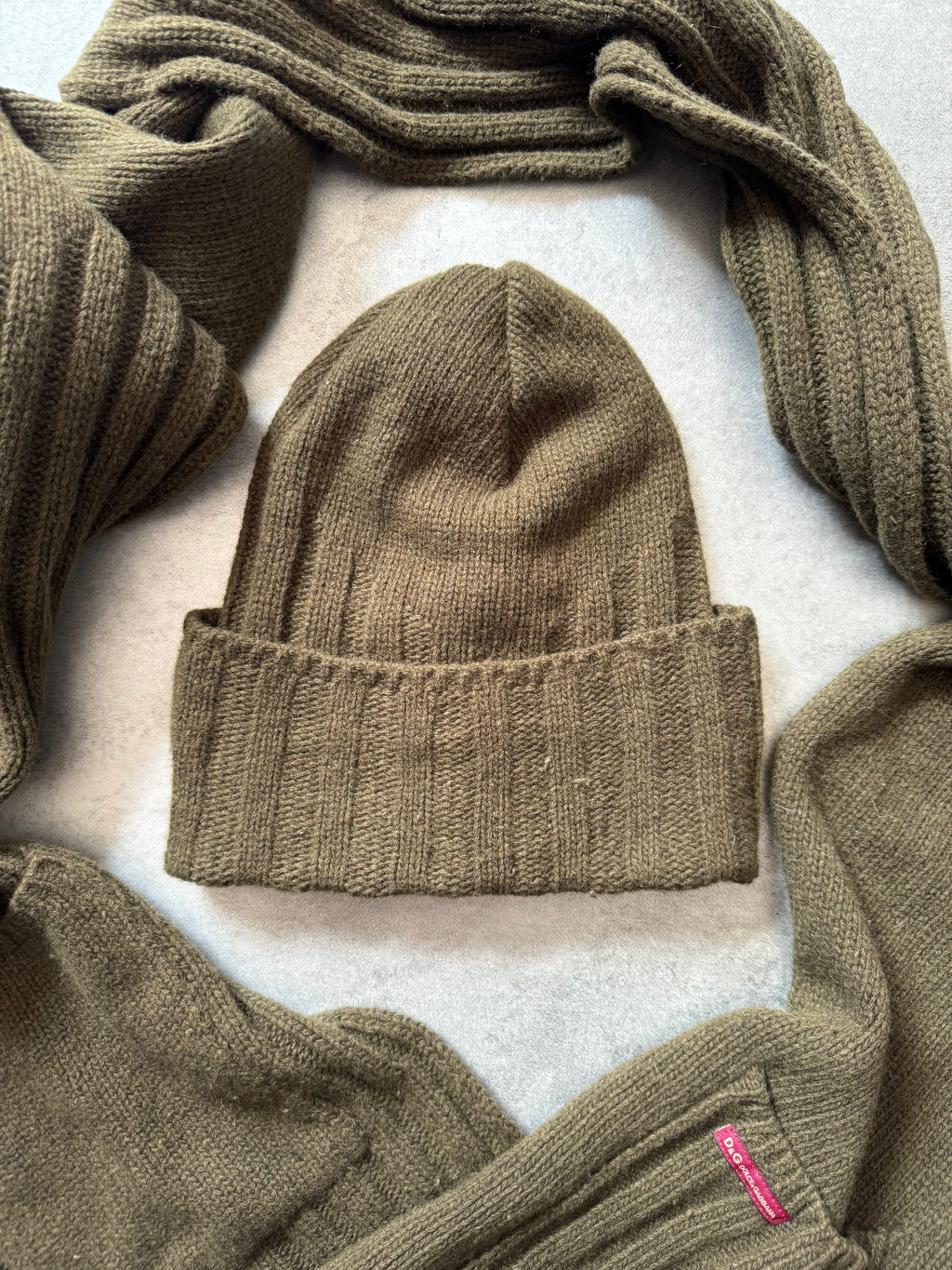 AW2003 Dolce & Gabbana Scarf & Beanie Olive Set (OS) - 7
