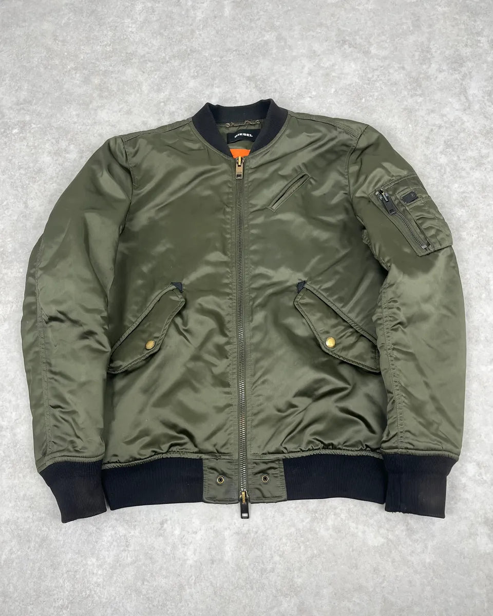 2000s Diesel Khaki Bomber Jacket AFIBLbN 2
