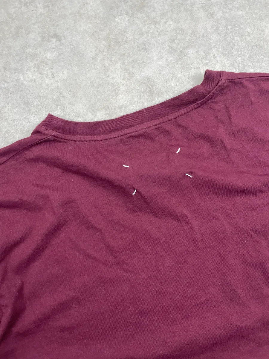 AW2021 Maison Margiela Burgundy Stitched Tab Four-Stitch T-Shirt cJyWPmQW 6