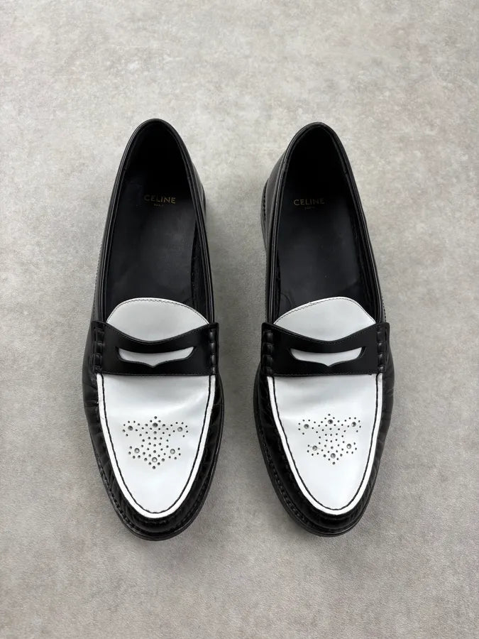 AW2021 Celine Black & White Leather Classy Loafers ARlXLPa 1