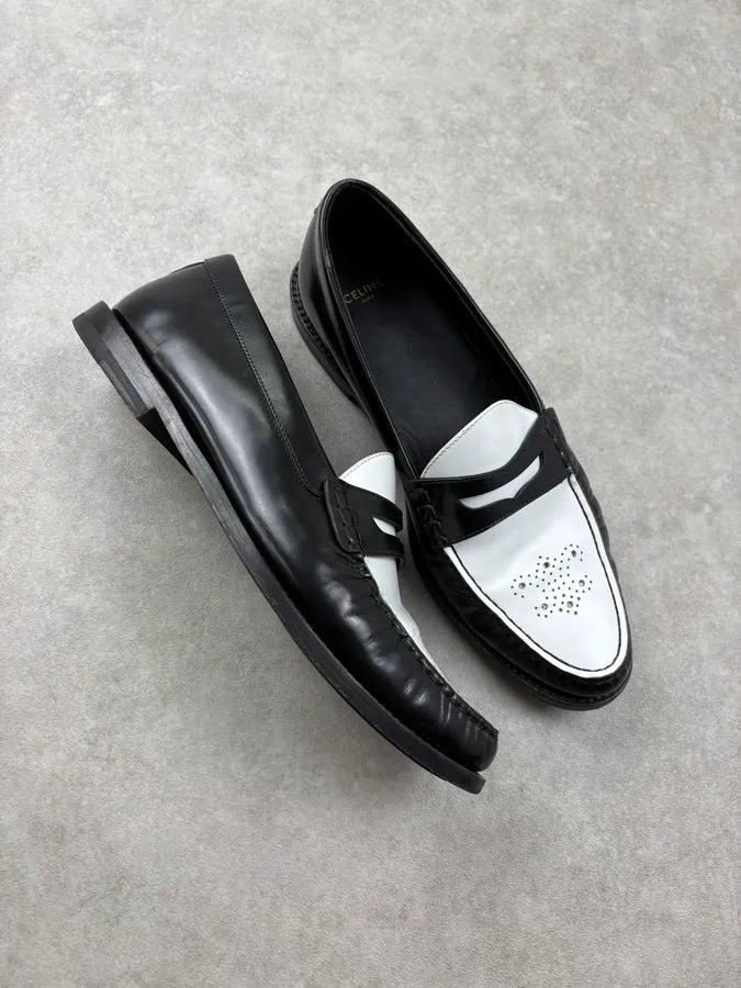 AW2021 Celine Black & White Leather Classy Loafers ARlXLPa 4