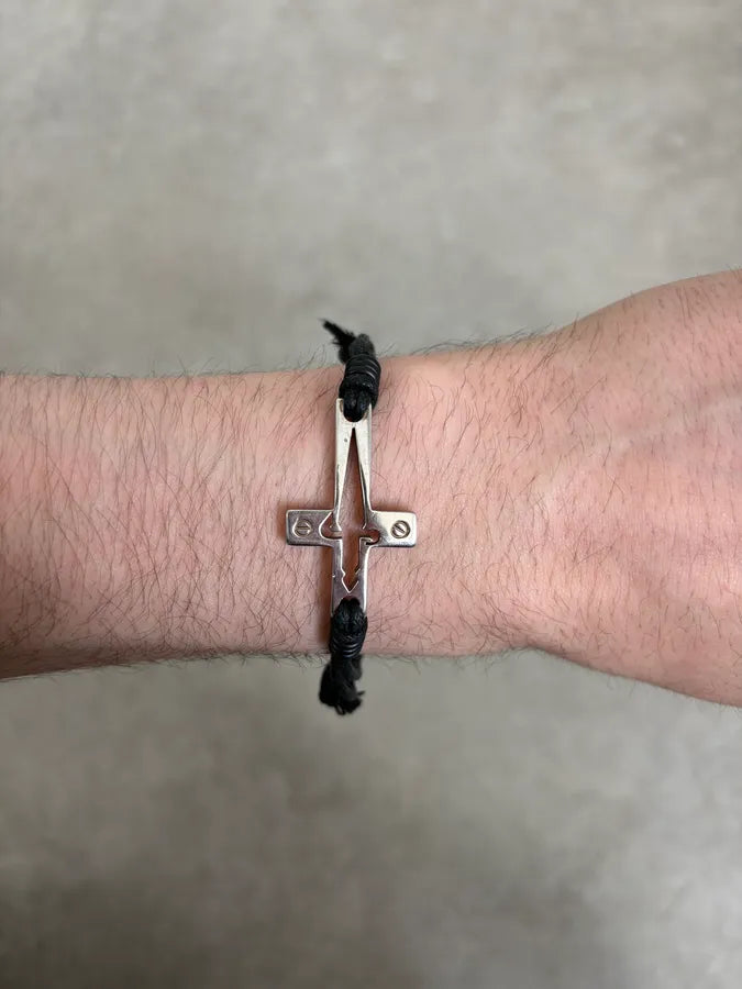 Cesare Paciotti Black Leather Cord Cross Bracelet nSRUORQ 4