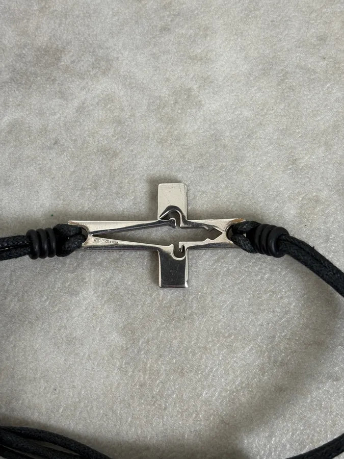 Cesare Paciotti Black Leather Cord Cross Bracelet nSRUORQ 6