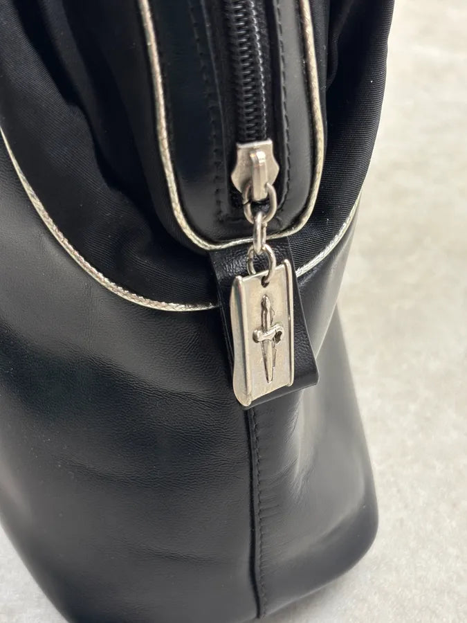 Cesare Paciotti Black Dagger Leather Handle Bag xUgxYKw 12