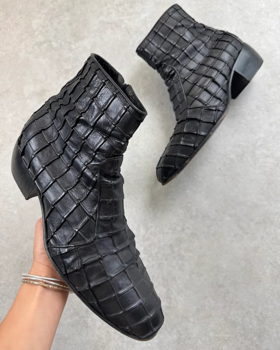 Cesare Paciotti Black Relief Checkered Leather Boots UtaTjcJ 0