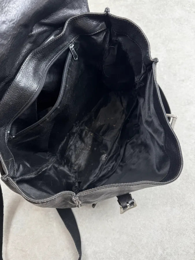 Cesare Paciotti Black Dagger Buckle Backpack wTsaSxr 8