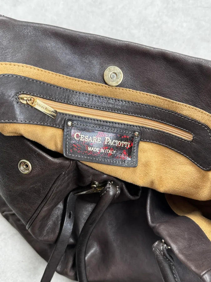 Cesare Paciotti Brown Sword Charm Dagger Shoulder Bag RSIyliE 11