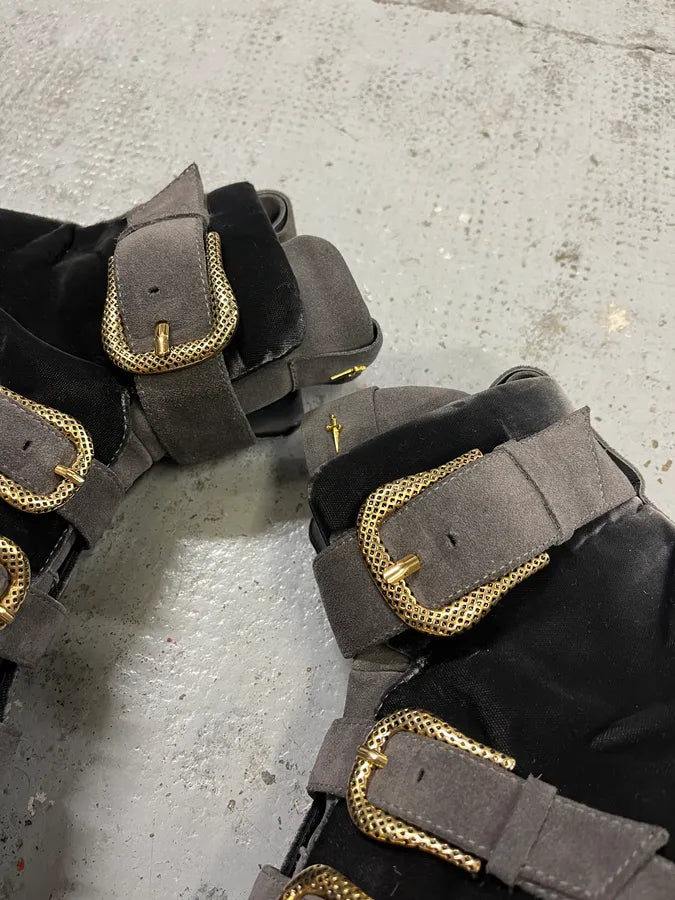 Cesare Paciotti Grey Velvet Buckle Strap Boots ctCmphO 3