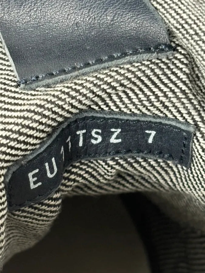 Cesare Paciotti Navy Eyelet Leather High Sneakers  kZEADPI 15