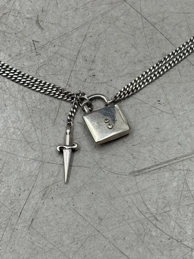 Cesare Paciotti Silver Metal Lock & Dagger Necklace nKNCzBV 4