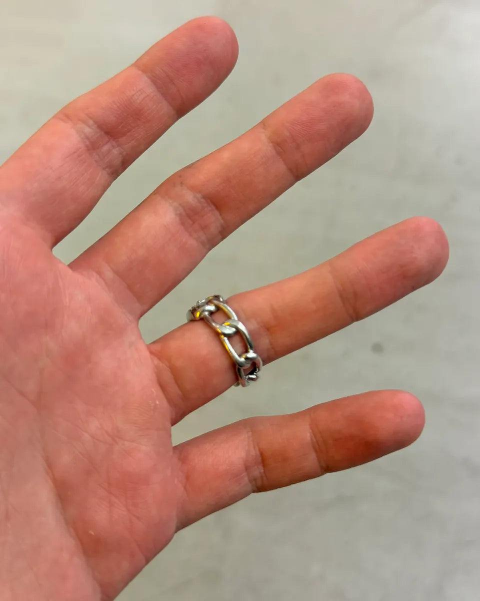 Cesare Paciotti Silver Metal Textured Dagger Ring BgIkONg 2