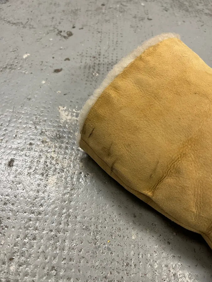 Chanel 20N Beige Suede Shearling CC Toe Suede Boots LSEIolo 6