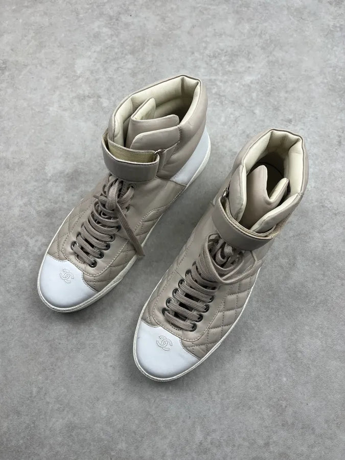 Chanel Beige Strap Quilted High-Top Leather Sneakers XRgHTeD 4