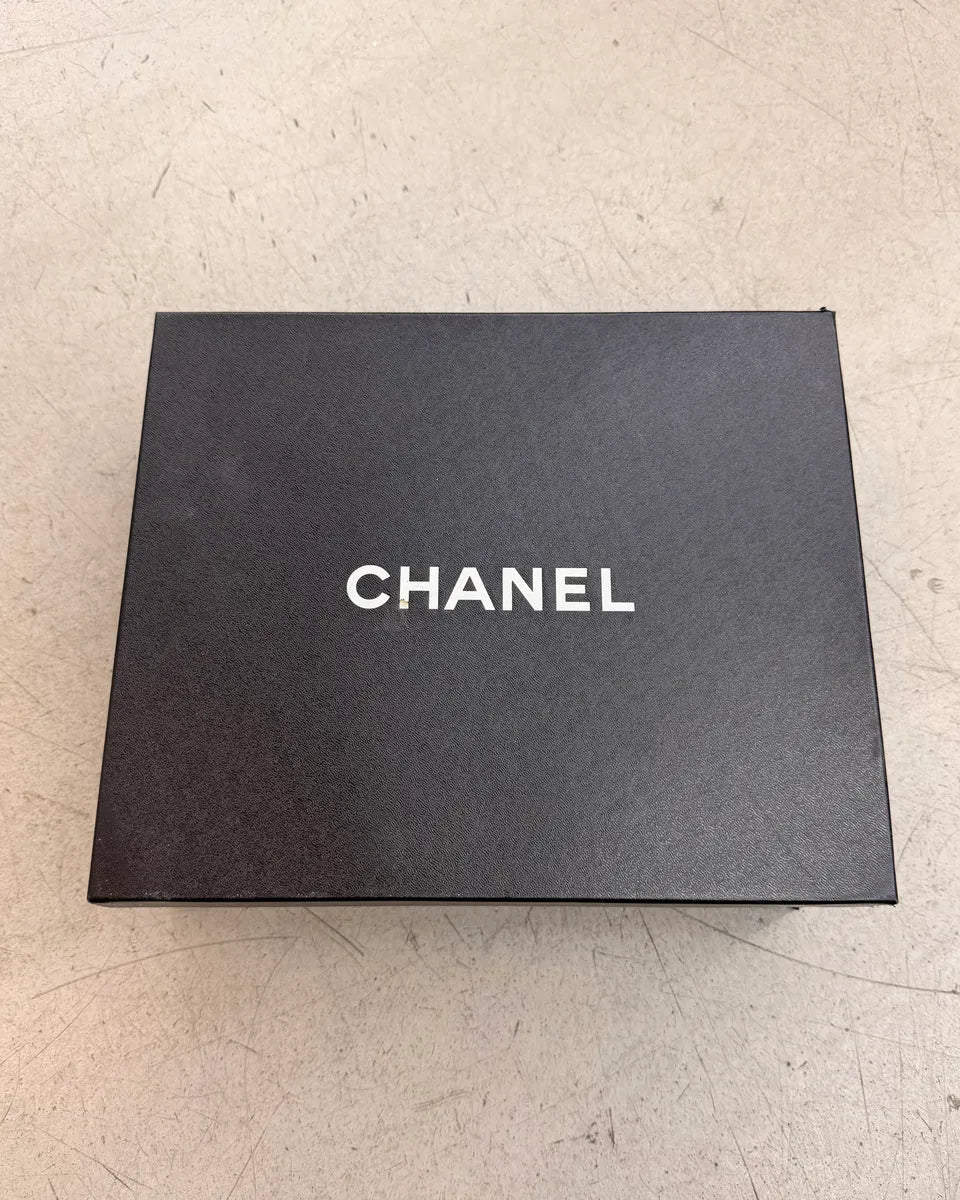 Chanel Black and Gold Sneakers tstVzcU 11