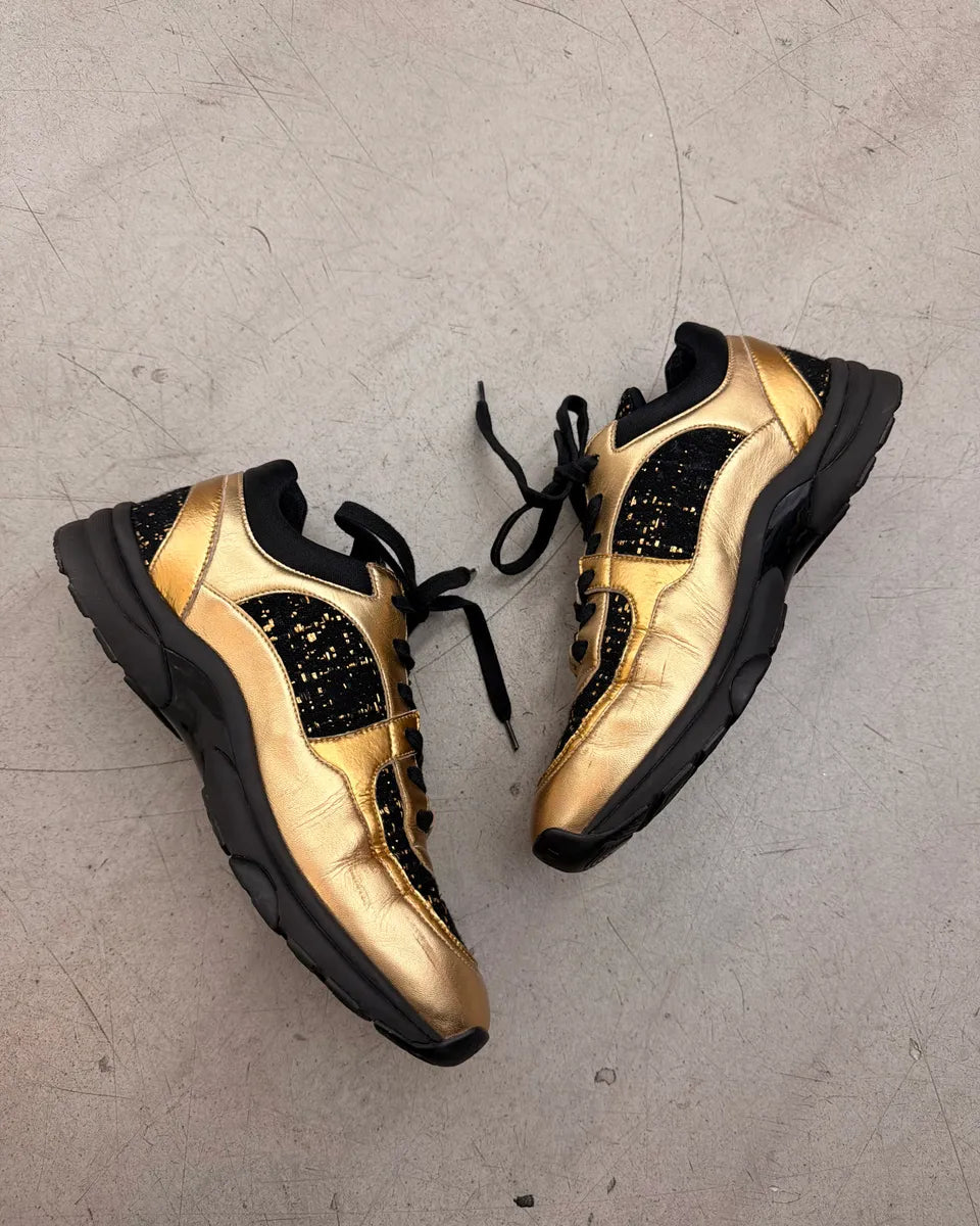 Chanel Black and Gold Sneakers tstVzcU 4