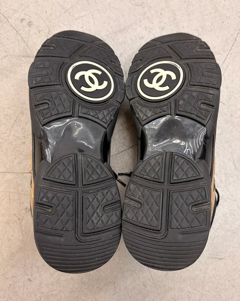Chanel Black and Gold Sneakers tstVzcU 6
