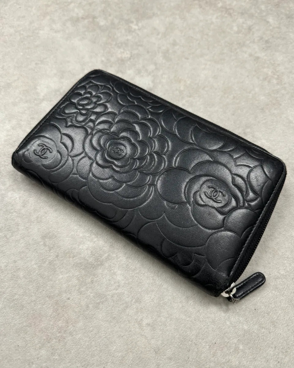 Chanel Black Lambskin Camellia Embossed Leather Wallet UpJFmen 2