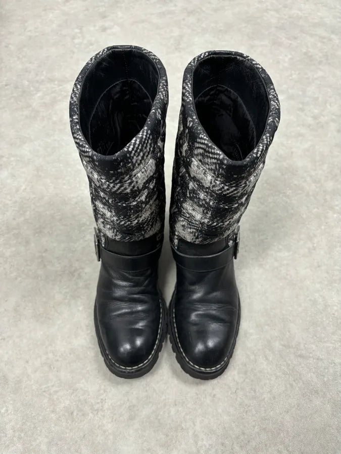 Chanel Black Leather Quilted Biker Boots UYPaTeJ 6