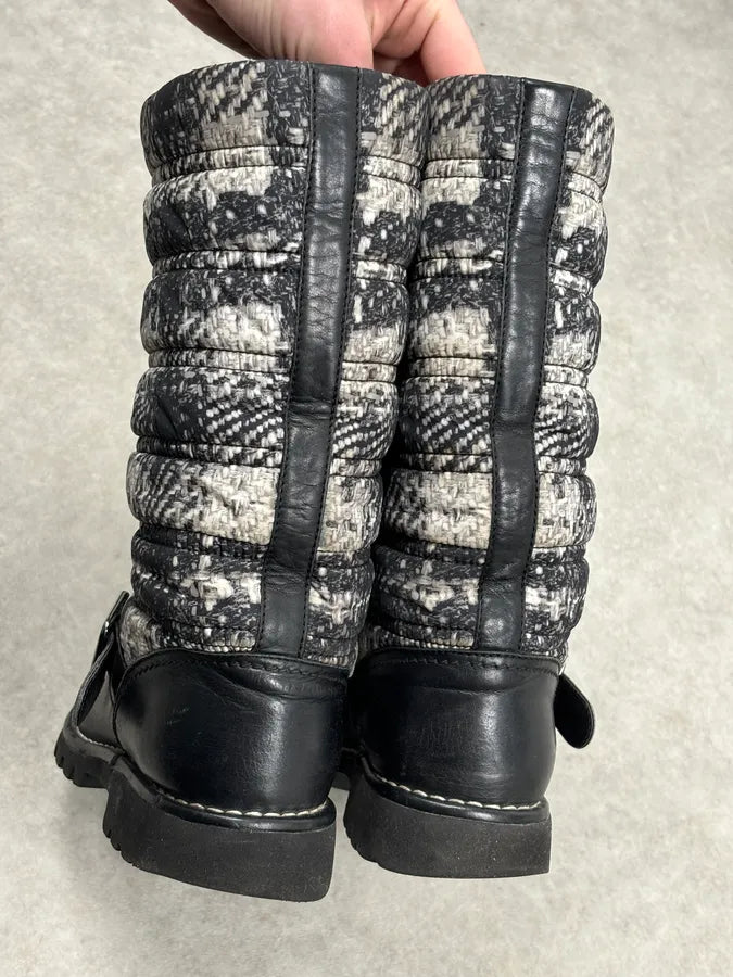 Chanel Black Leather Quilted Biker Boots UYPaTeJ 10